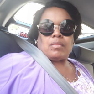 Meet your Posher, Sandra